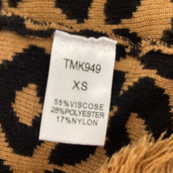 New ~ THML ~ Leopard Print Knit Dress XS HOT - Picture 5 of 7